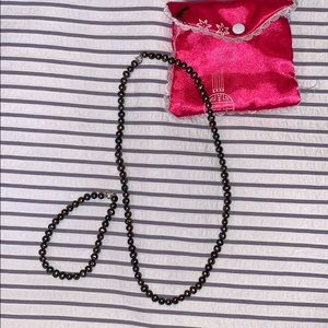 BRAND NEW BLACK PEARL NECKLACE AND BRACELET REAL